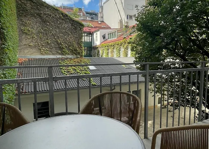 Easy-flat Danhausergasse - Near Metro Apartman Bécs